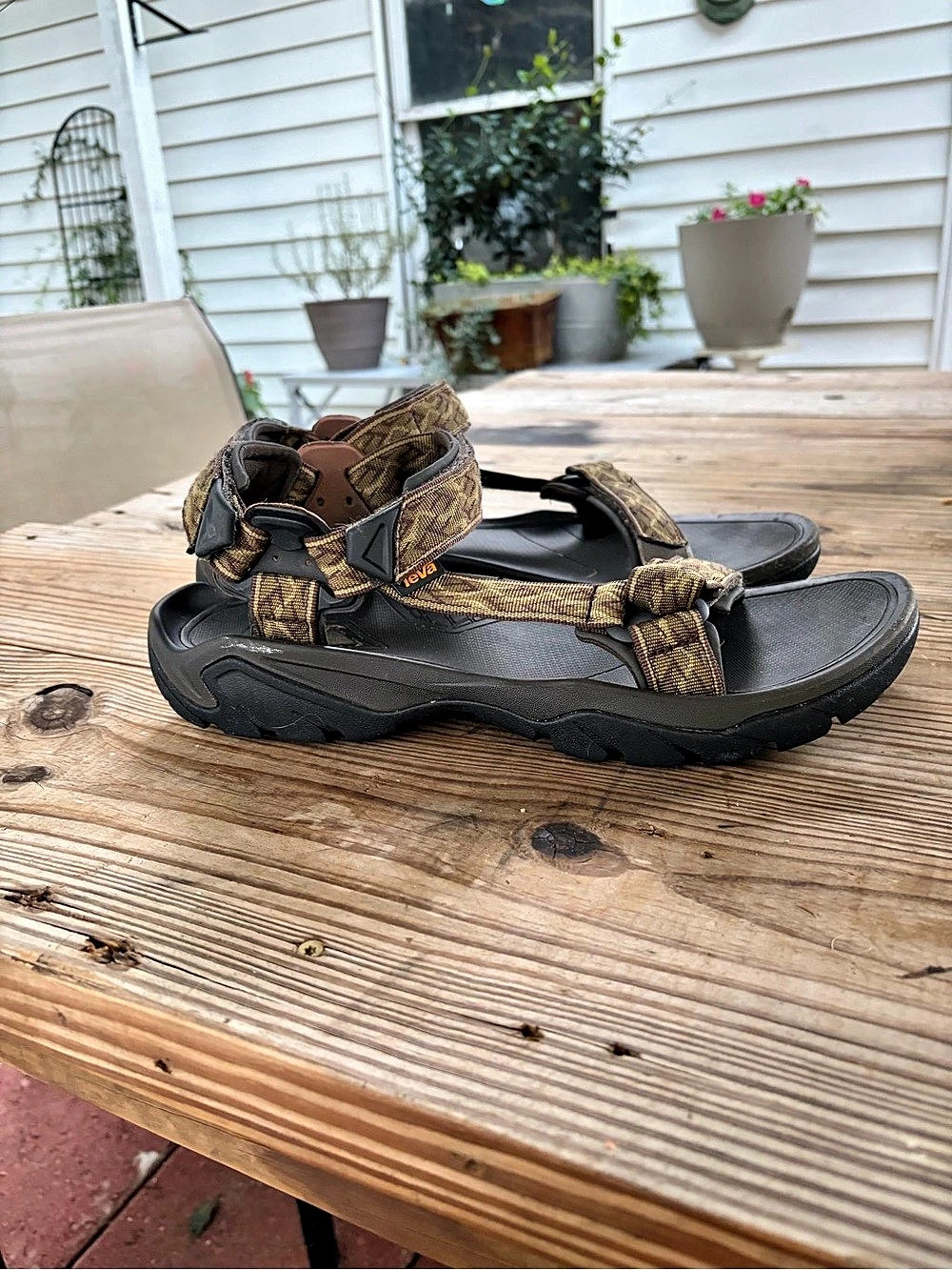 Teva Terra Fi 4 Men’s 13 Brown Hiking Trail Sport Sandals Outdoor EU 47
